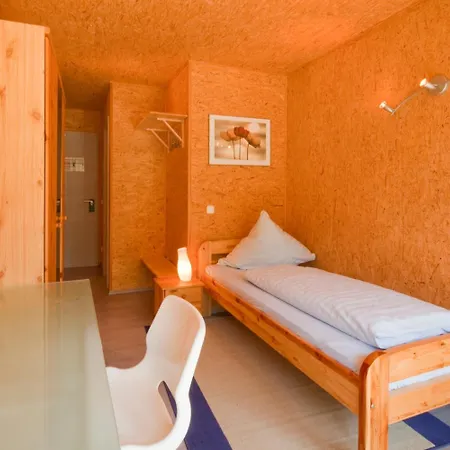 Vicinity Hotel 3*