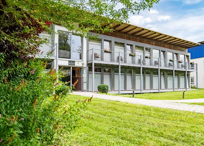 ホテル ヴィシニティ 3*