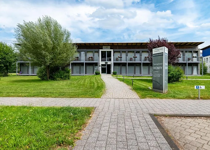 ヴィシニティ ホテル 3*