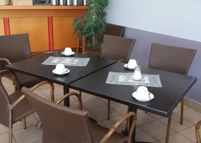 ヴィシニティ 3*