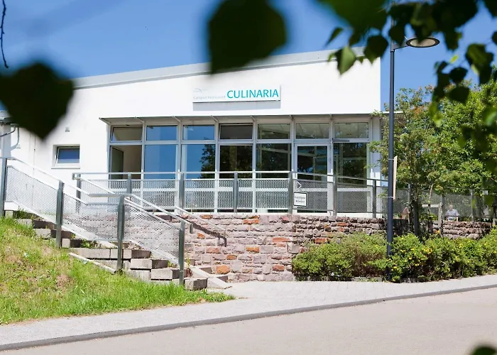 ヴィシニティ 3* Neubrücke